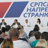 Kadrovske "rokade" u SNS-u "na čekanju"? 10