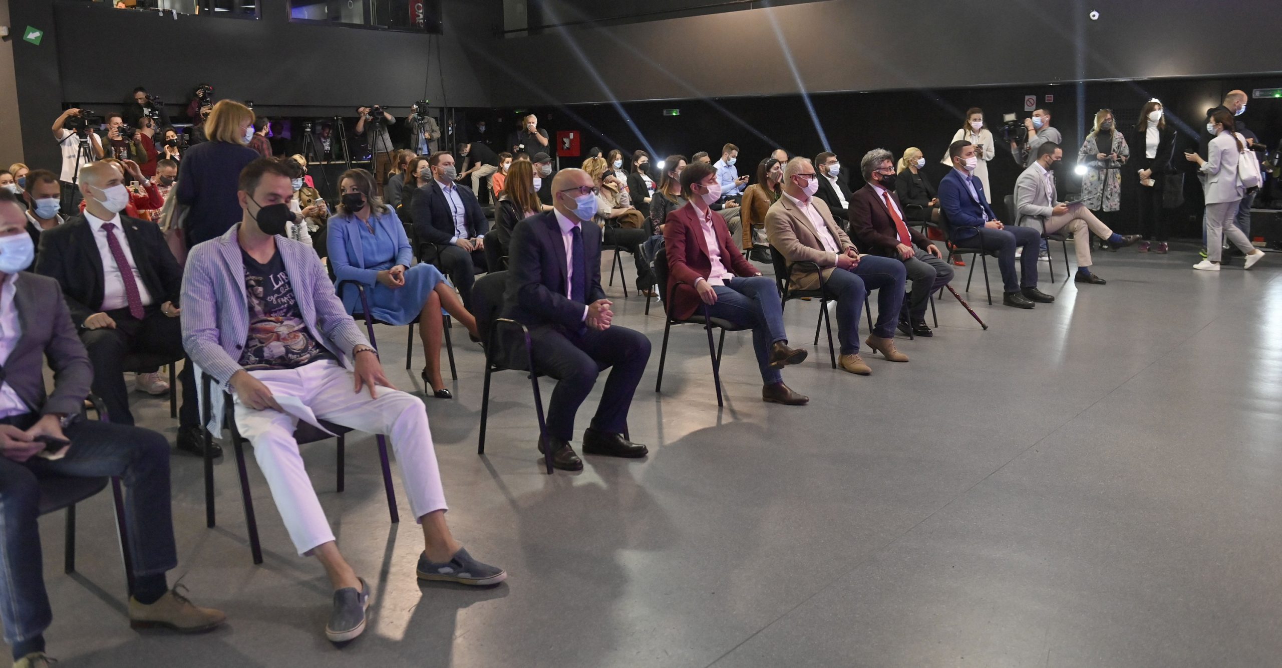 Brnabić: Neophodno da 50 odsto punoletnog stanovništva bude vakcinisano do 21. juna za organizovanje festivala 4