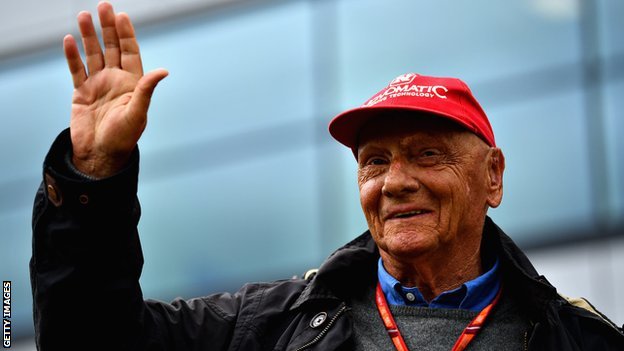 Niki Lauda waves