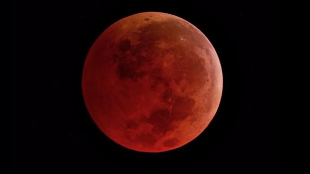 Astronomija i zanimljivosti: Šta je pomračenje i koliko različitih vrsta postoji 7 Total lunar eclipse