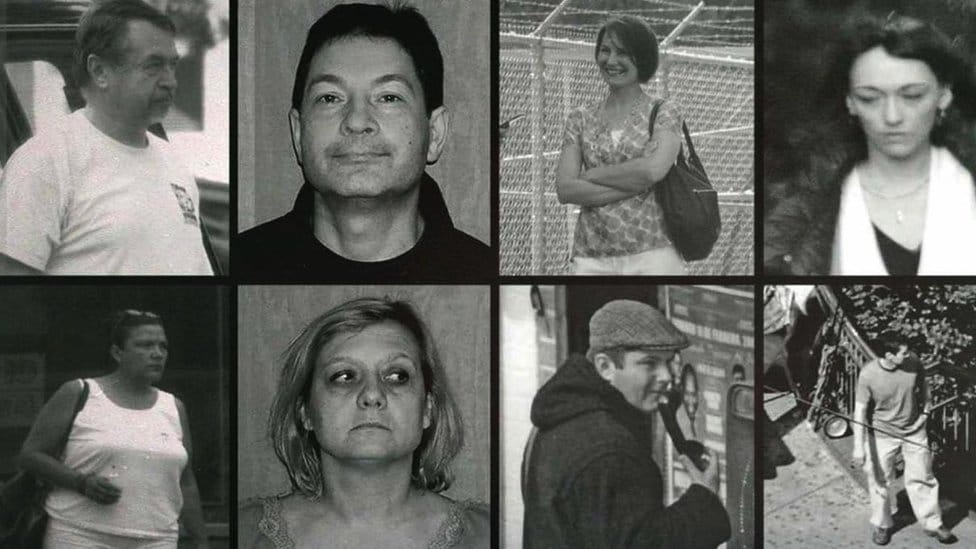 Amerika, Rusija i špijunaža: Novi detalji hapšenja ruskih špijuna 2010. godine 7 Bolee desяti let FBR nablюdalo za četыrьmя parami v prigorode Nью-Йorka, Vašingtone, Bostone i Monklere. Agentы proslušivali doma špionov i sledili za ih peredviženiяmi