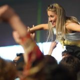 Korona virus, muzika i koncerti: Povratak starih dobrih vremena makar na jedan dan - 5.000 ljudi na koncertu u Liverpulu 7