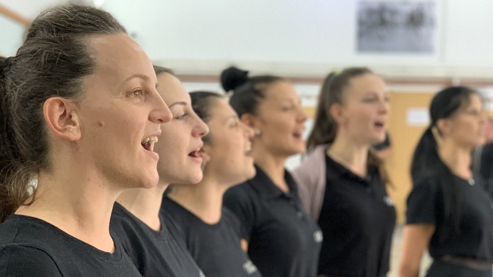 Kosovo i folklor: Kako se kroz ansamble Šota i Venac oslikavaju burna istorija i politika 8 Venac čuva tradicionalne srpske i igre i pesme