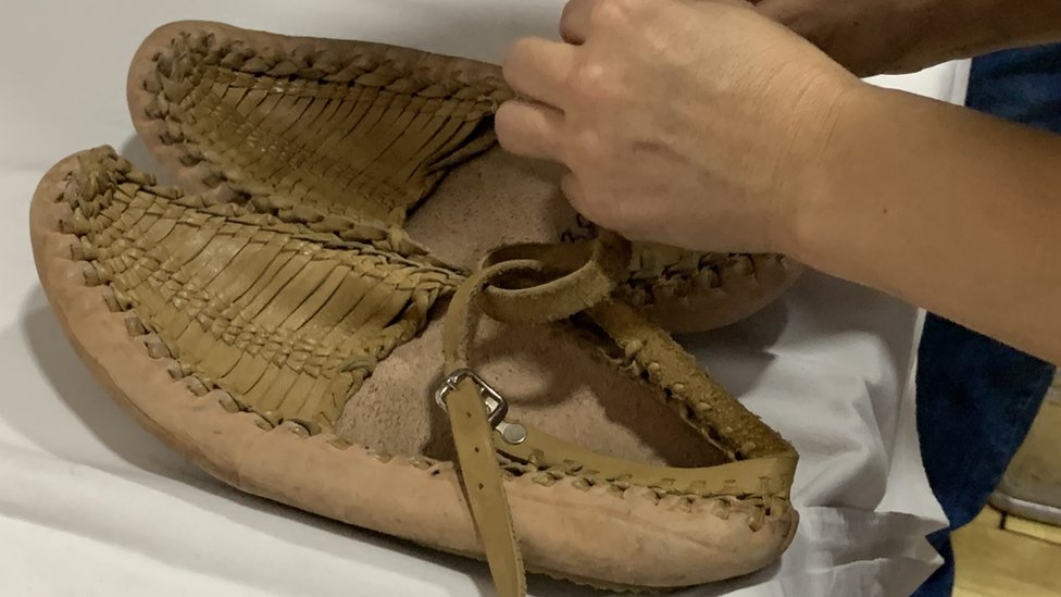 Kosovo i folklor: Kako se kroz ansamble Šota i Venac oslikavaju burna istorija i politika 4 Opanci su jedan od simbola srpske narodne nošnje