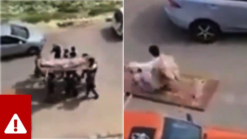 Izrael, Palestinci i sukob: Potvrđene lažne tvrdnje i dezinformacije 3 Jordanian pranksters are being passed off as a 'fake' funeral in Gaza