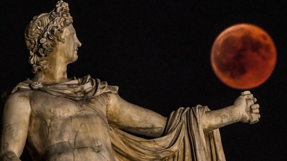 Astronomija i zanimljivosti: Šta je pomračenje i koliko različitih vrsta postoji 1 A "blood Moon" seen in Athens in July 2018