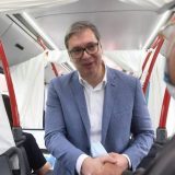 Vučić: Odluku ko će dobiti nacionalnu frekvenciju doneće struka, a ne tajkuni i političari 5