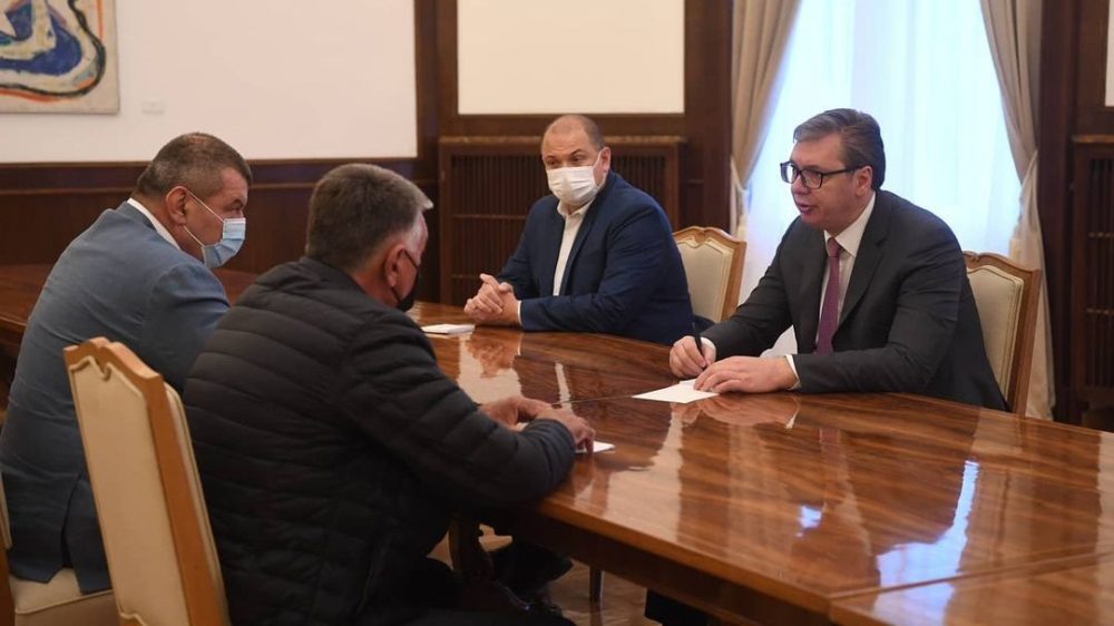 Vučić se sastao sa direktorom Elektroprivrede Srbije i predstavnikom sindikata rudara Kolubare 1
