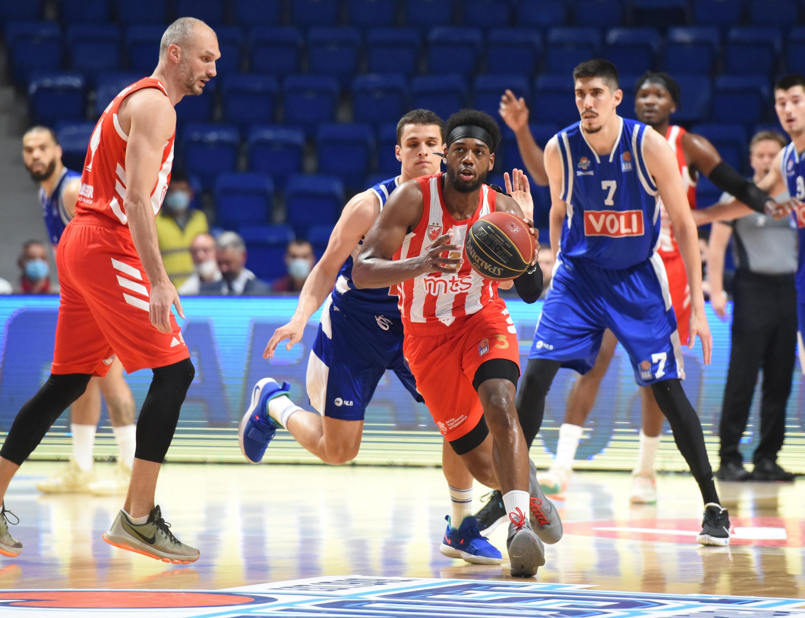 Zvezdi titula i Evroliga 1