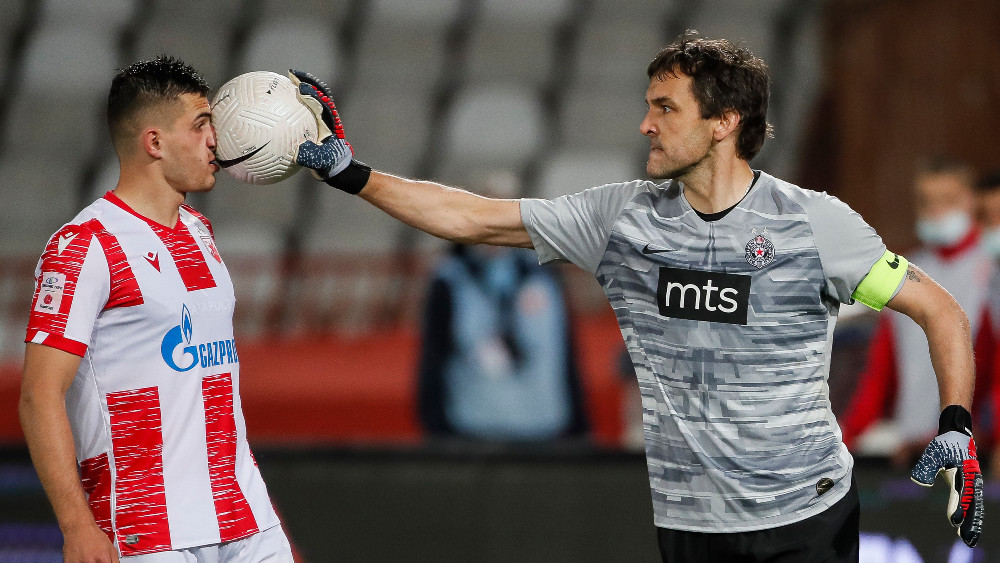 Zvezdina dupla kruna i "prazna" sezona Partizana u senci uličarskog ponašanja 1