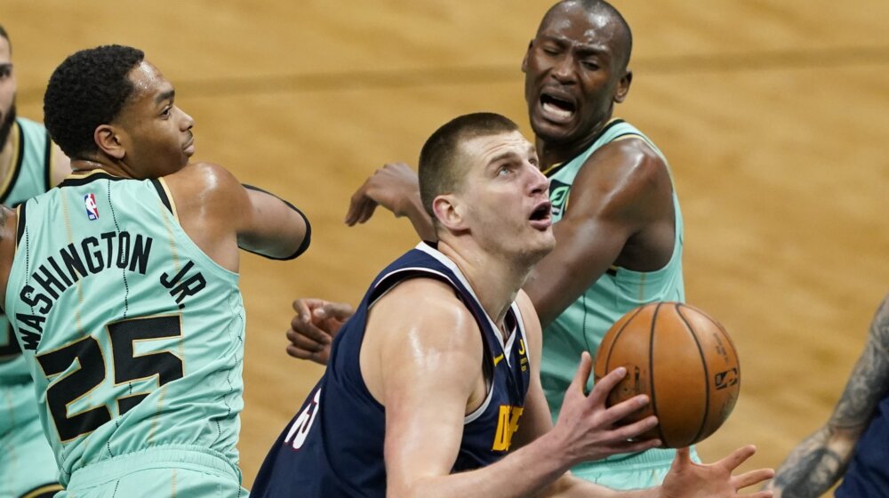 Jokić postigao 30 poena u pobedi Denvera protiv Šarlota 1