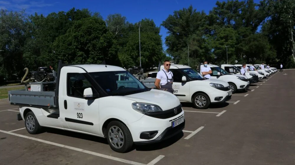 JKP "Gradska čistoća" nabavilo još 10 automobila za suzbijanje komaraca 1