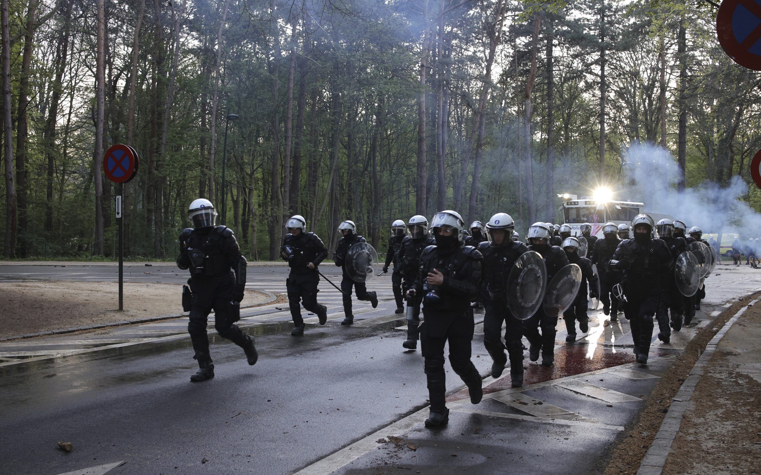 Belgijska policija privela 132 osobe, 15 povređeno na protestu protiv korona mera 1