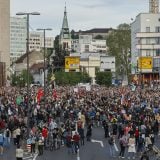 Hiljade Slovenaca demonstriraju protiv Janše, traže vanredne izbore 10