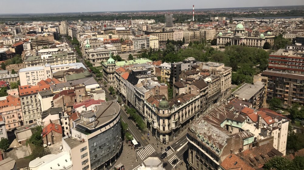 Vesić: Kompanijama koje ne budu čistile fasade od grafita kazna 150 hiljada dinara 1