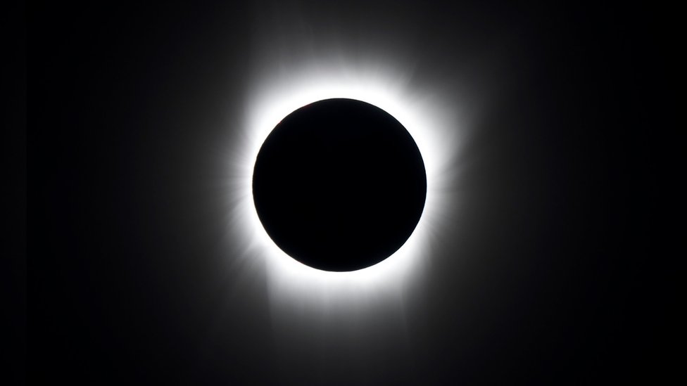Astronomija i zanimljivosti: Šta je pomračenje i koliko različitih vrsta postoji 2 Total solar eclipse