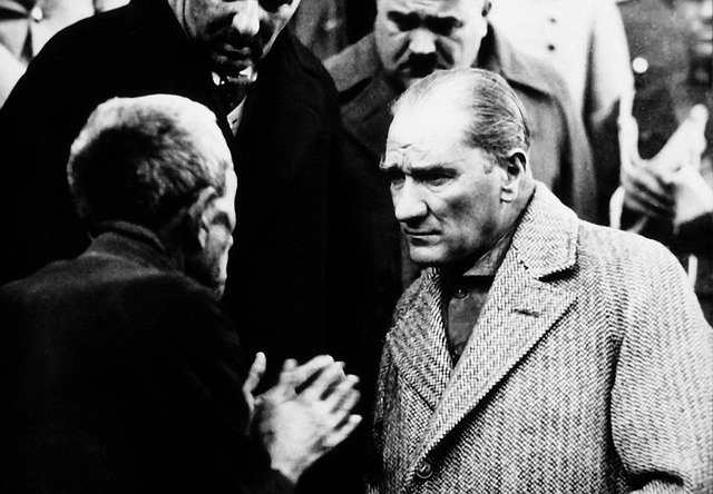 Reformator koji je preporodio Tursku i "otac svih Turaka": Na današnji dan umro Kemal-paša Ataturk 2