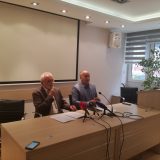 Država da dozvoli đačka putovanja 7