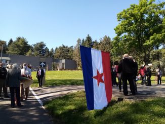 Kuća cveća Foto Nemanja Kuč (7) Poštovaoci NOB-a odali poštu Josipu Brozu Titu u Kući cveća (FOTO) 2