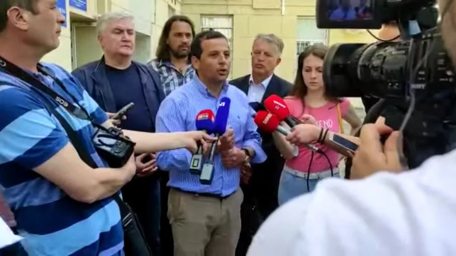 Poslanik Vukanović pušten na slobodu, tvrdi da je uhapšen što je "stao na put mafiji" 1