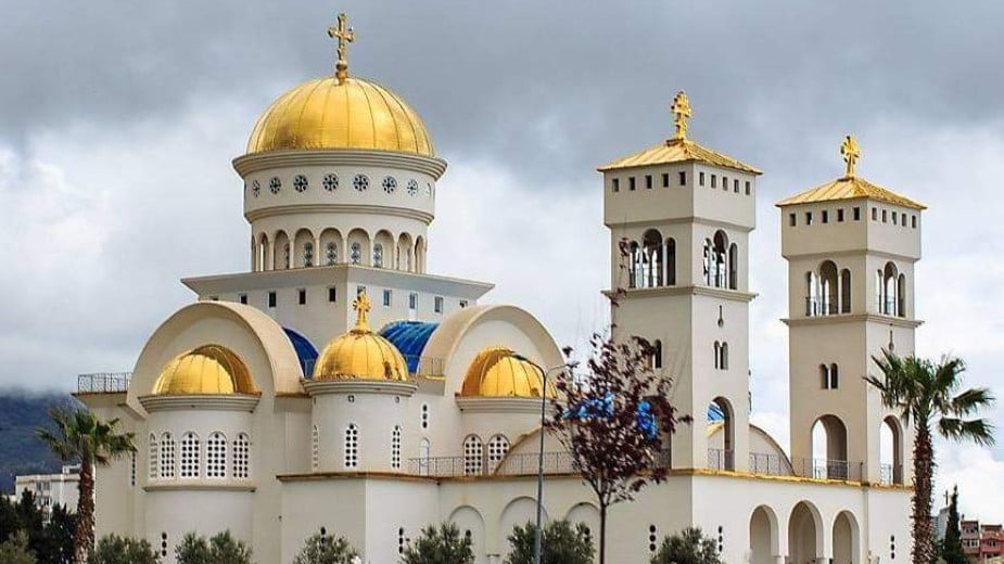 Obijen Hram Svetog Jovana Vladimira u Baru 1