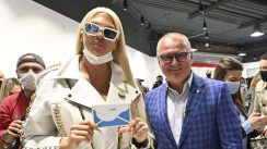 Bez gužvi za vakcine u Ušću od kada su podeljeni prvi vaučeri (FOTO) 6