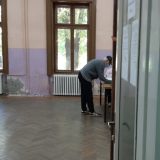 U Zrenjaninu se održavaju mesni izbori na 27 birališta 7