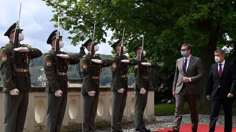 Vučić negirao da je njegov sin vlasnik FK Rad i da preuzima navijače Partizana 1