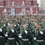 Putin na vojnoj paradi čestitao Dan pobede nad fašizmom (FOTO) 7