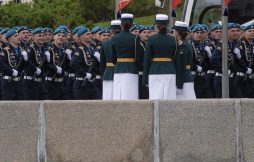 Putin na vojnoj paradi čestitao Dan pobede nad fašizmom (FOTO) 36