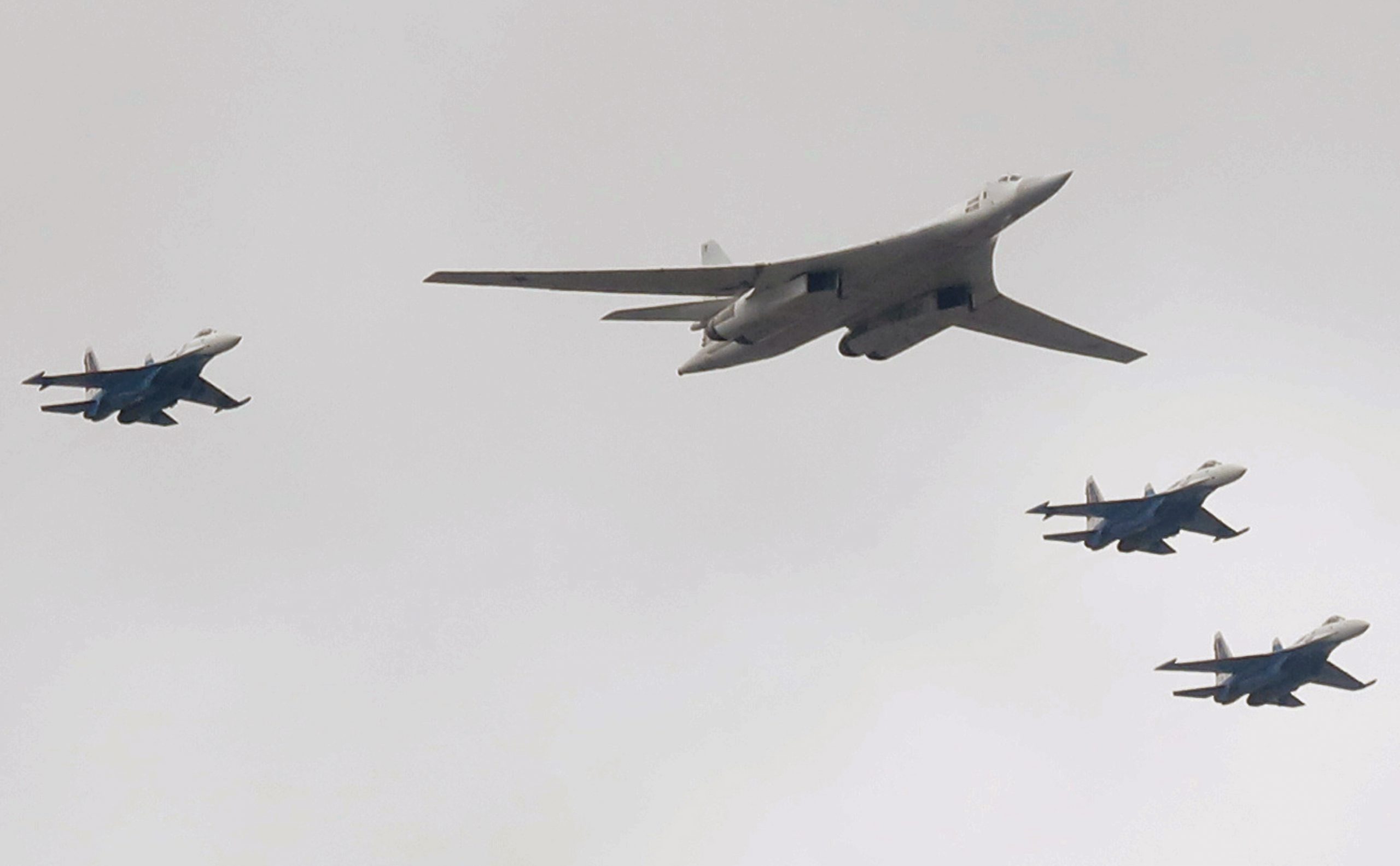 Šta je Tupoljev Tu-160M, borbeni avion kojim je leteo Putin? 1