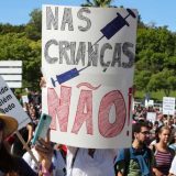 U Lisabonu skup protiv mera u borbi protiv korona virusa 10