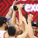 Košarkaši Efesa prvi put prvaci Evrope, Vasilije Micić MVP (VIDEO) 7