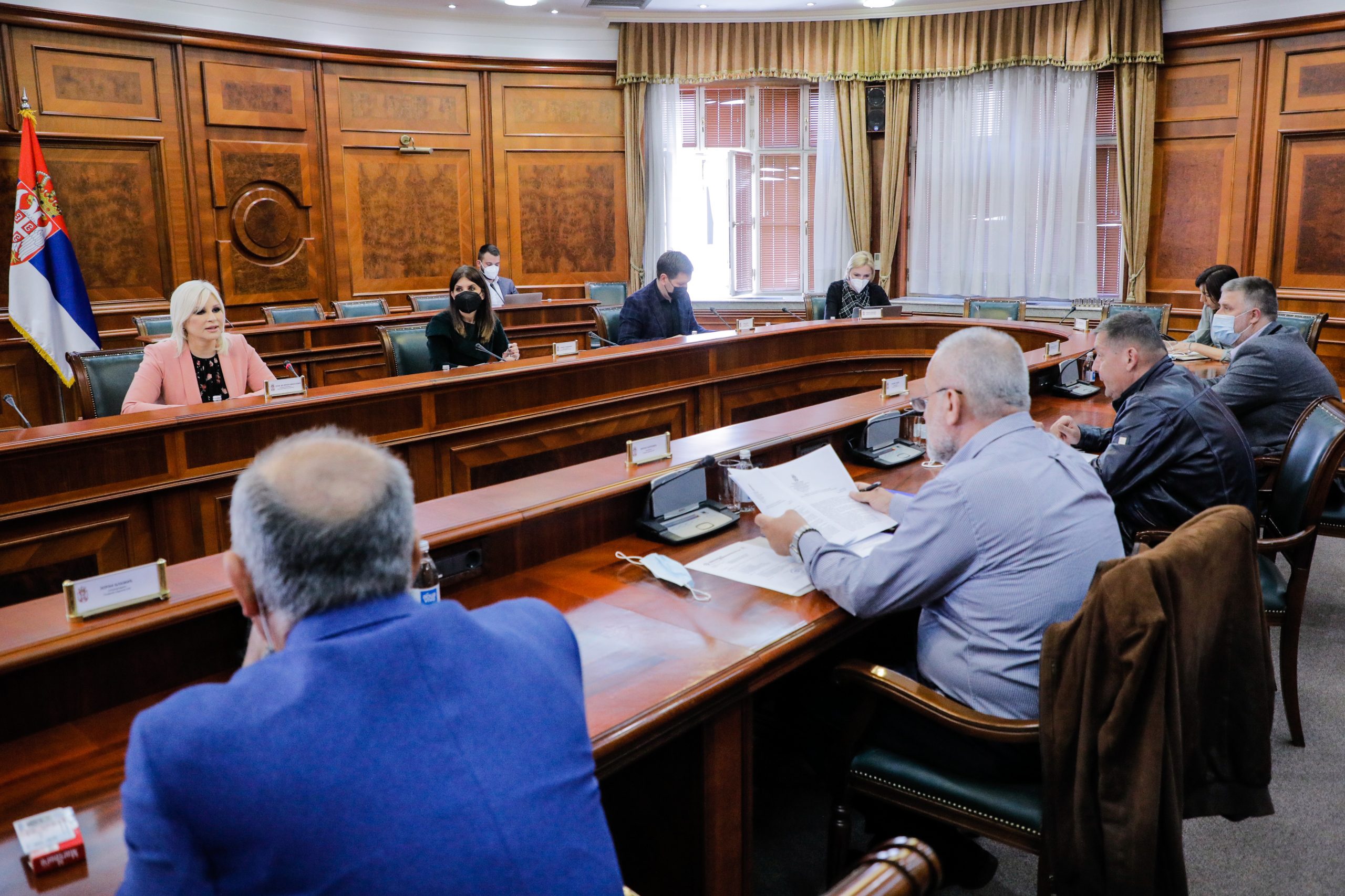 Mihajlovićeva sa Sindikatom EPS-a: Radnici najvažniji za funkcionisanje strateškog sistema 2 Mihajlovićeva sa Sindikatom EPS-a: Radnici najvažniji za funkcionisanje strateškog sistema 2