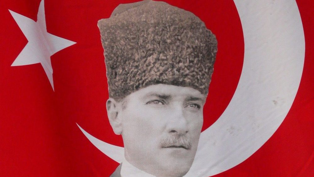Reformator koji je preporodio Tursku i "otac svih Turaka": Na današnji dan umro Kemal-paša Ataturk 1