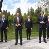 Vučić: Na samitu u Sloveniji bilo reči o promeni granica, Srbija poštuje već utvrđene granice 12