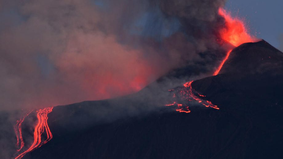 Erupcija vulkana Merapi na indonežanskom ostrvu Java 1