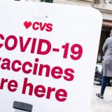 SAD: Vakcinisani sa obe doze ne moraju da nose zaštitne maske 2