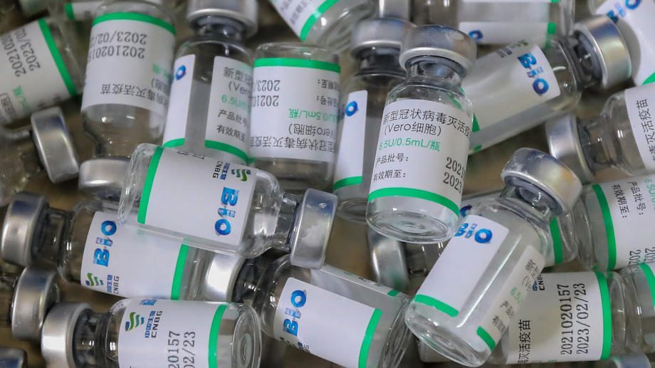 Stiglo iz Kine pola miliona vakcina protiv korona virusa u BiH 1