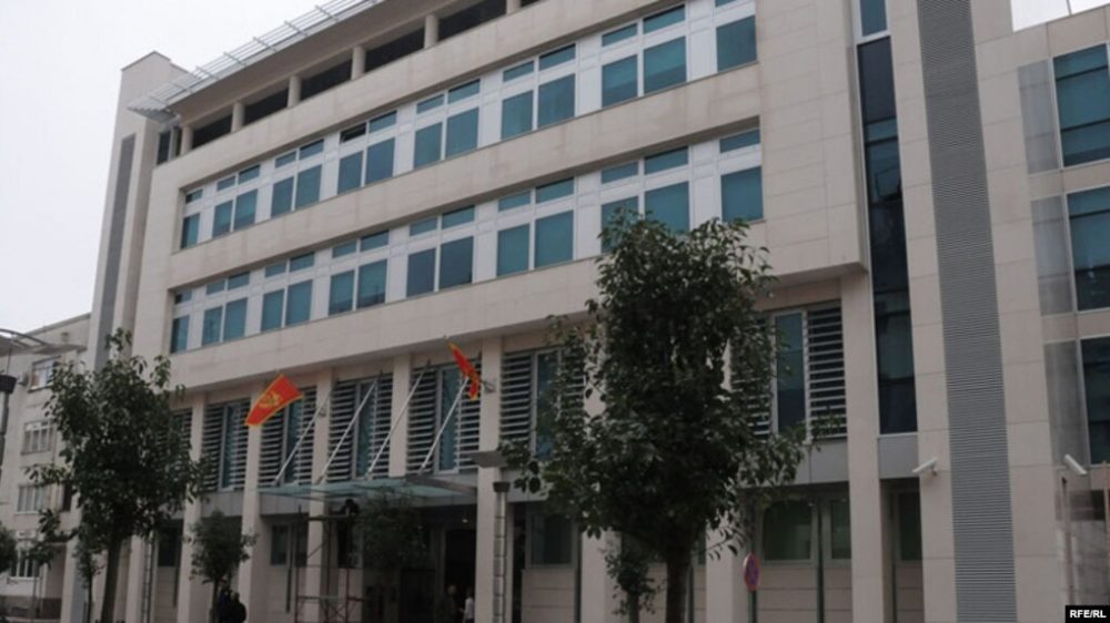 Građani nezadovoljni odlukom Vlade Crne Gore da ugroženo stanovništvo pomogne umanjenjem računa za struju 1