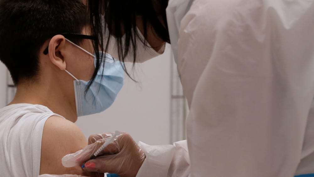 Kineska i ruska vakcina bez dozvole za upotrebu 1