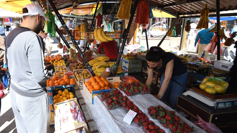 U Vranju poskupelo iznošenje smeća, zakup pijačnih tezgi, ali i pogrebne usluge 1