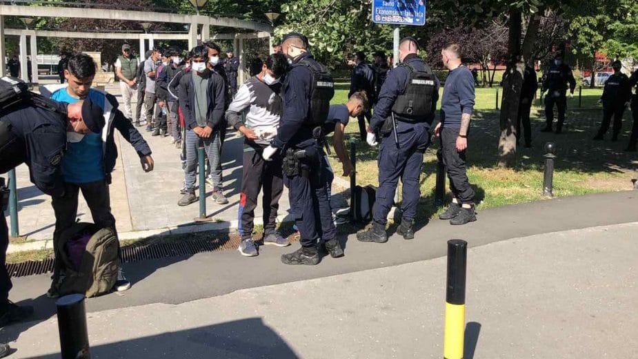 Policija u Beogradu pronašla 107 ilegalnih migranata 1