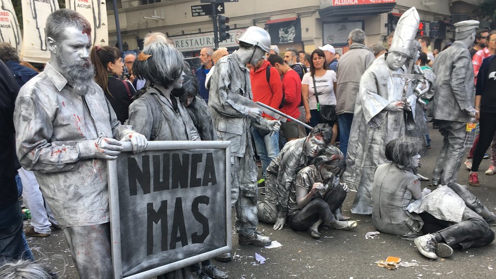Međunarodni dan žrtava torture: Argentinke koje se bore za pravdu za žrtve njihovih očeva 19 National Day of Memory march, 2019
