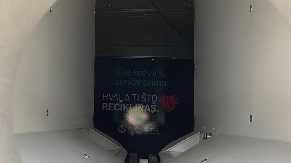 Srbija, ekologija i reciklaža: Šta raditi kad je reciklomat pun 4 Unutrašnjost reciklomata