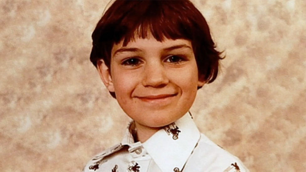 Britanija, HIV i deca: Škola u kojoj je umrlo desetine đaka zbog zaražene krvi 2 Ade Goodyear as a child