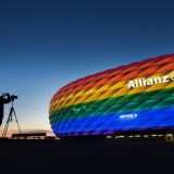 Mađarska i LGBT: Zakon protiv homoseksualnosti ugrožava emitovanje omiljenih TV programa 4