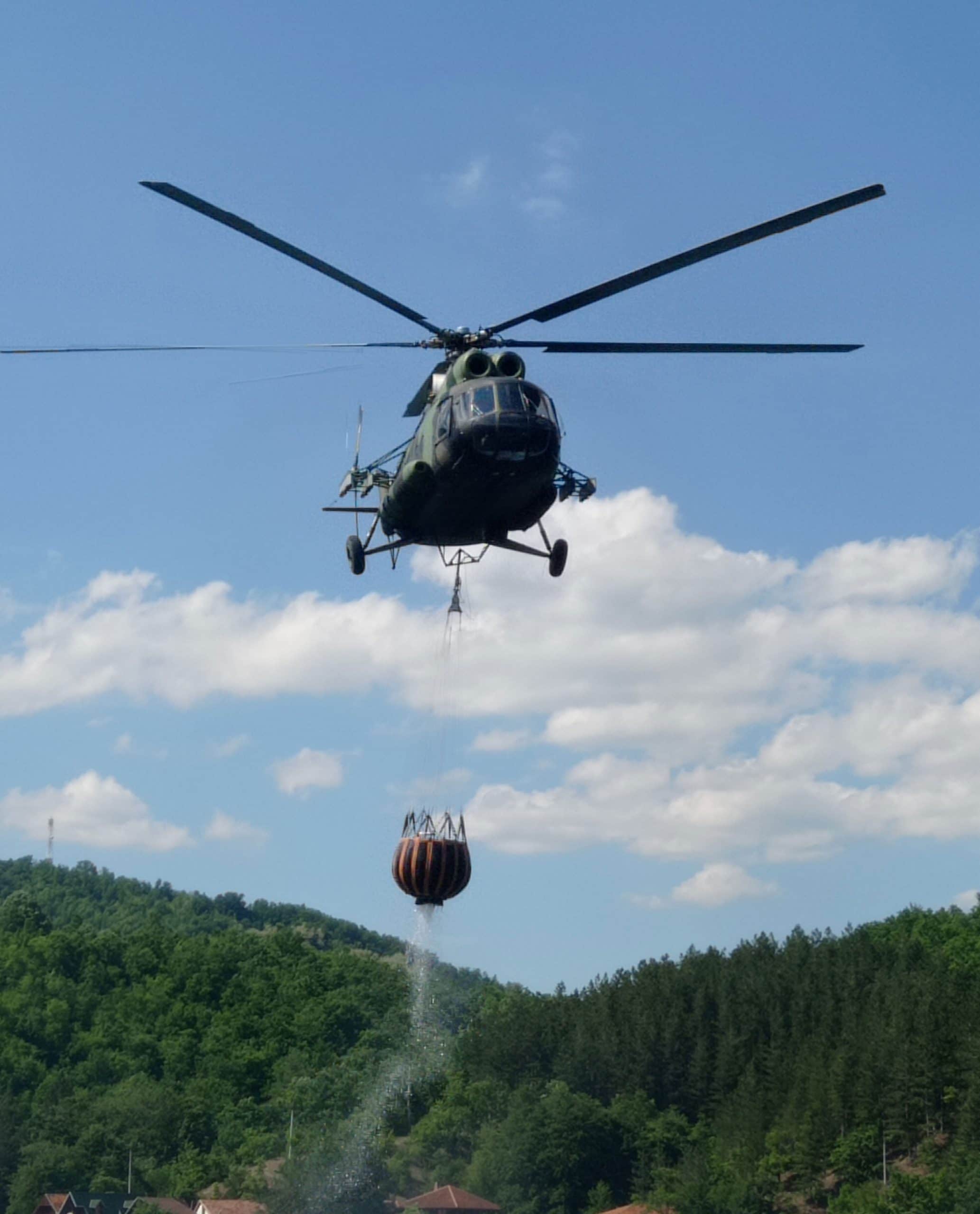 Rumunija nabavlja helikoptere za vanredne situacije, piloti na obuci u SAD 1