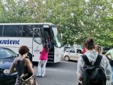 Građani blokirali raskrsnicu u Mladenovcu, vlastima uputili zahteve (VIDEO) 3