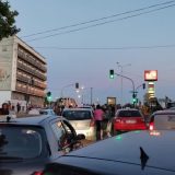 Mladenovčani blokirali glavnu raskrsnicu: Potrebna nam je voda sada, a ne 2025. 11
